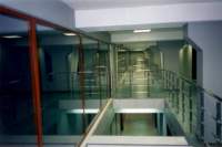 photo3_small.jpg